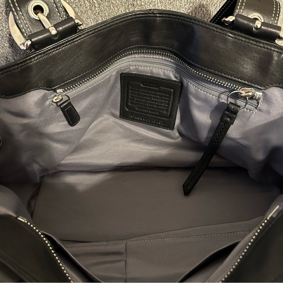COACH Black Leather SoHo Medium Tote - Picture 9 of 11